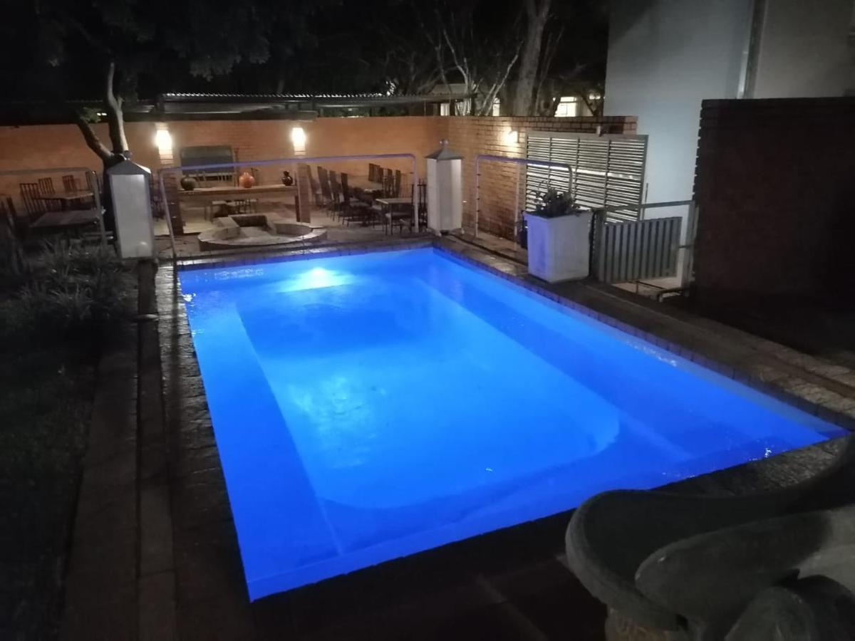 Villa Paradiso Hartbeespoort Eksteriør bilde