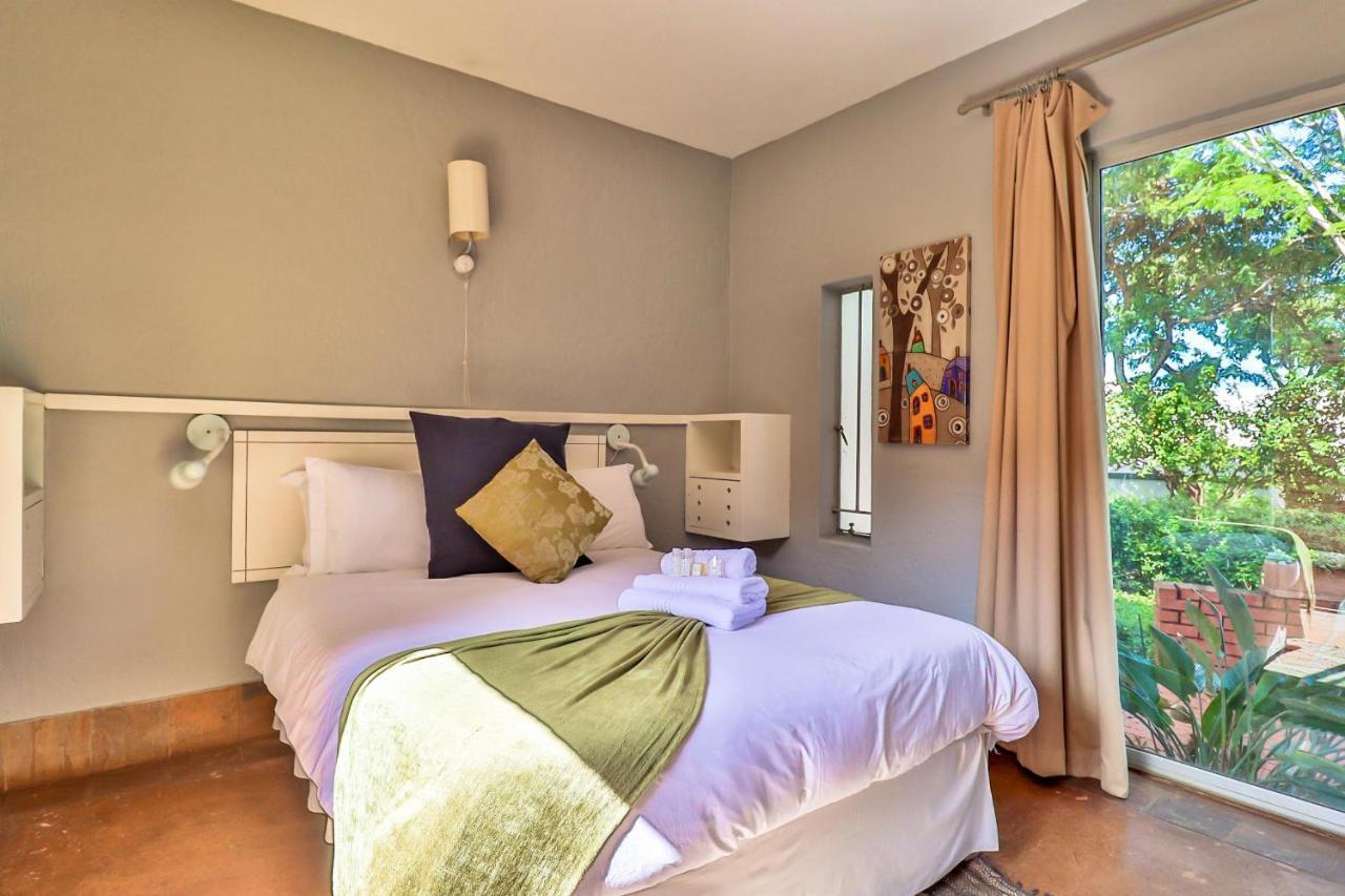 Villa Paradiso Hartbeespoort Eksteriør bilde