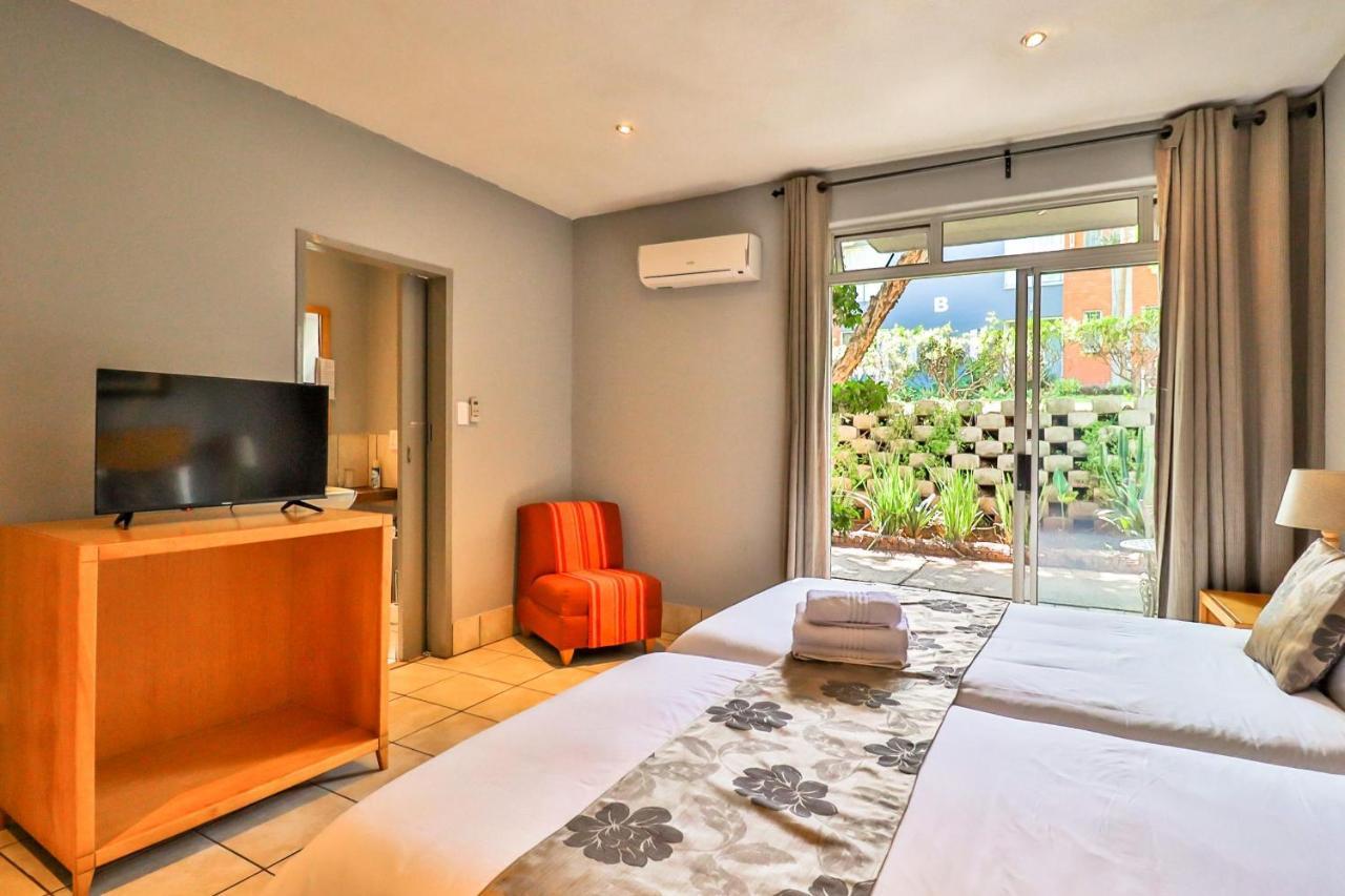 Villa Paradiso Hartbeespoort Eksteriør bilde