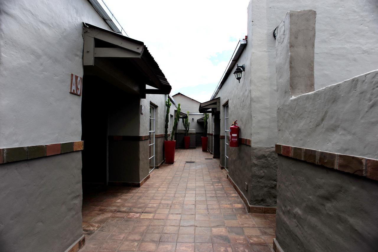 Villa Paradiso Hartbeespoort Eksteriør bilde